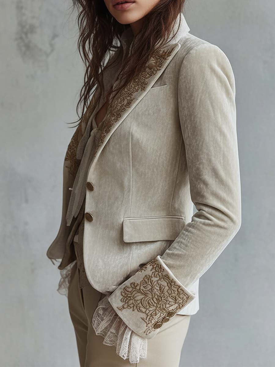 Amelia | Blazer z Haftem w Eleganckim Stylu