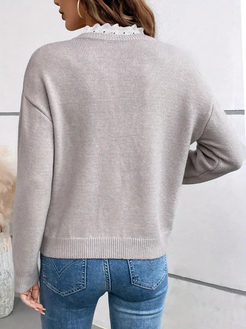 Beata | Elegancki Sweter z Koronkowym Kołnierzem